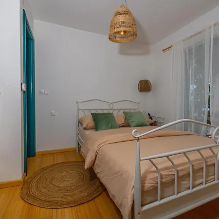 Dom wakacyjny Palmhouse In - Haus Fuer 6 Personen Jadranovo