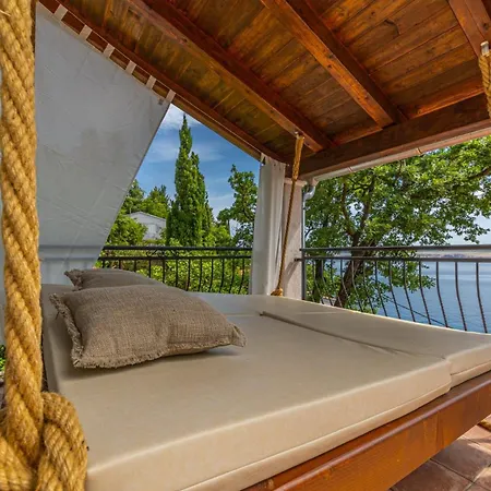 Palmhouse In - Haus Fuer 6 Personen Holiday home Jadranovo