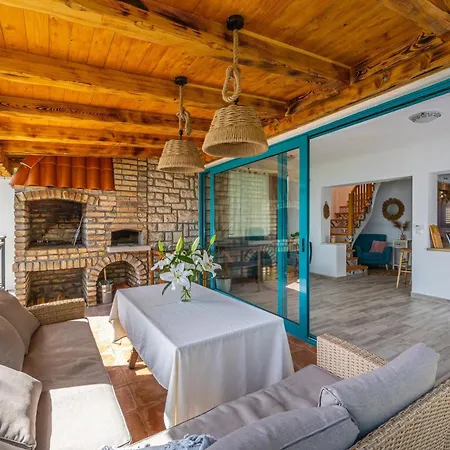 Holiday home Palmhouse In - Haus Fuer 6 Personen Jadranovo