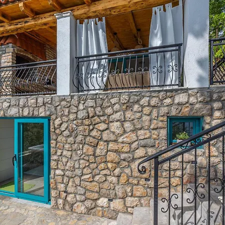 Palmhouse In - Haus Fuer 6 Personen 別荘 ヤドラニヴォ